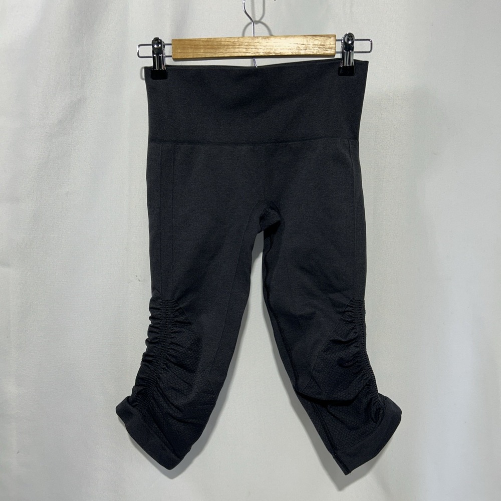 Lululemon In The Flow Crop II Black Yoga Tight Legging Black Women's Size 4